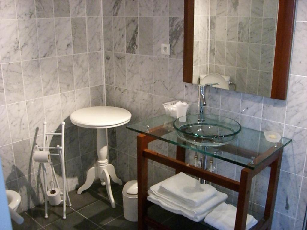 Hotel L'Epicurien Saint-Nicolas-de-Port Pokoj fotografie